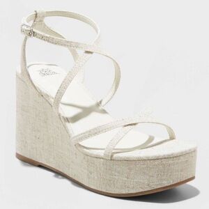 Brand new Wild Fable heels size 11 NWT